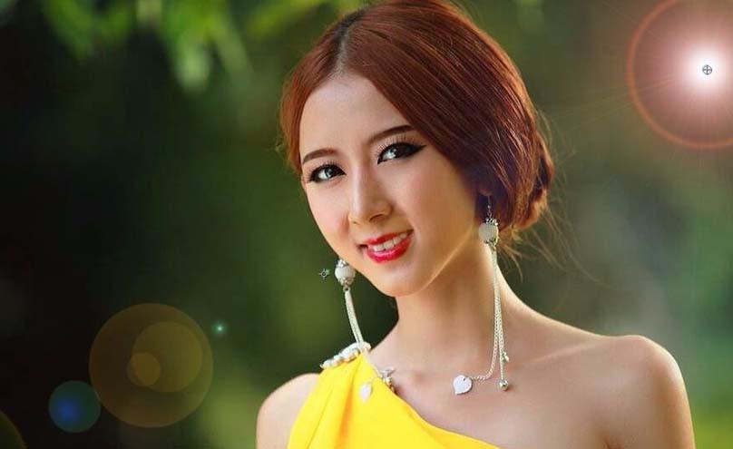 ae怎么给图片制作lens flare效果?