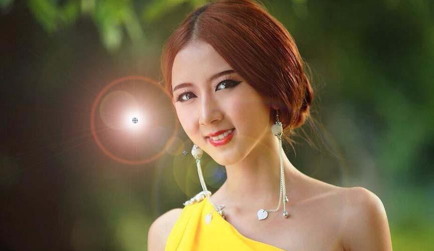 ae怎么给图片制作lens flare效果?