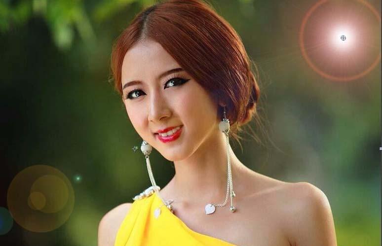 ae怎么给图片制作lens flare效果?