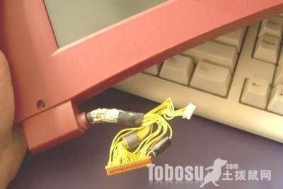 笔记本显示屏排线坏了怎么办