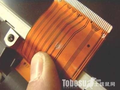 笔记本显示屏排线坏了怎么办