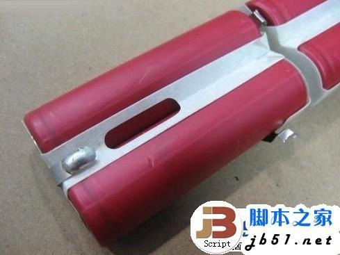 笔记本电池结构是什么样子的 内部拆解(图)