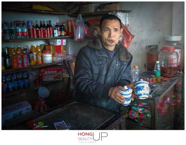 不是为什么,而是一定设置为RAW格式拍摄要把相机