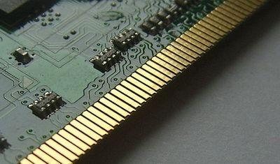 电脑内存报警如何解决