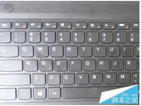 电脑睡眠唤醒后一直是黑屏状态怎么办?