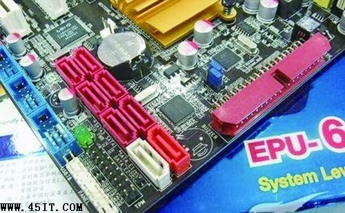 电脑无故死机 找不到硬盘的解决方法