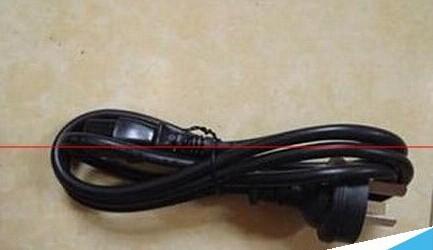 电脑显示器有一条竖线应该怎么办?