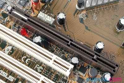 电脑主板各部件详细图文解析