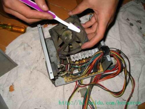 电源风扇噪音的解决办法