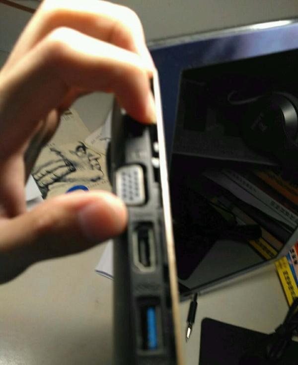 华硕A555L笔记本怎么拆机