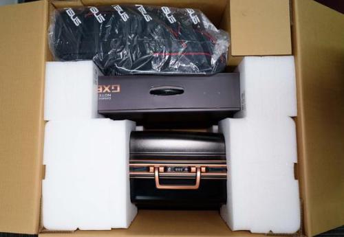 华硕GX800怎么样?华硕GX800笔电评测