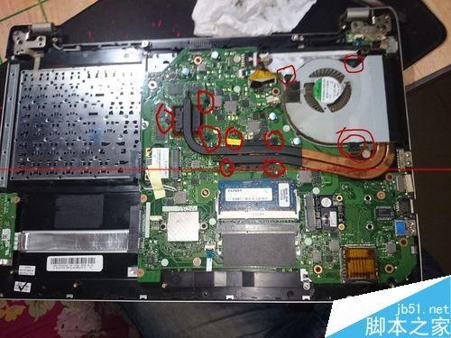 华硕S550系列笔记本怎么拆机清灰?