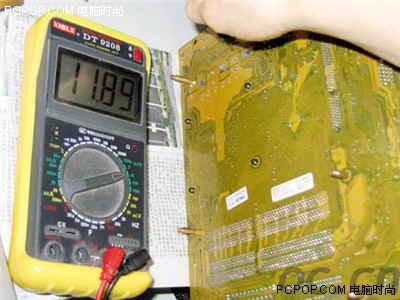 华硕主板更换电容步骤详细图解