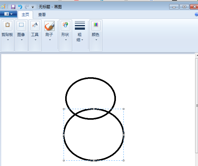 画图工具怎么画简笔画效果的雪人?