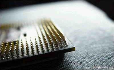 教你焊接CPU针脚(图解)