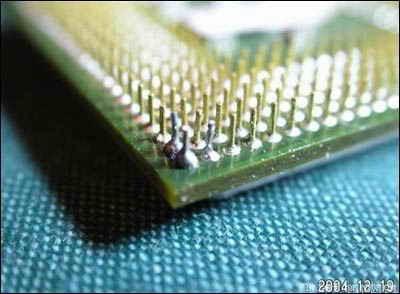 教你焊接CPU针脚(图解)