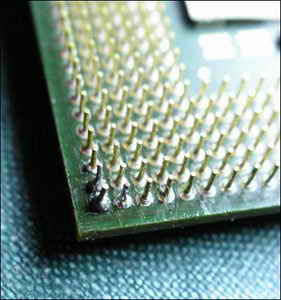 教你焊接CPU针脚(图解)