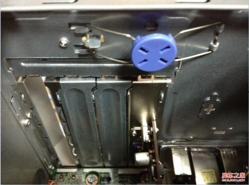 机箱后挡片如何拆卸(图文)