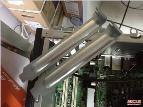 机箱后挡片如何拆卸(图文)