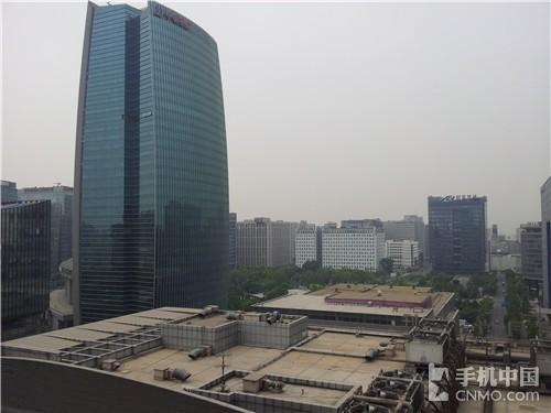 美图秀秀去雾功能清新上线 还你一片蔚蓝的天空