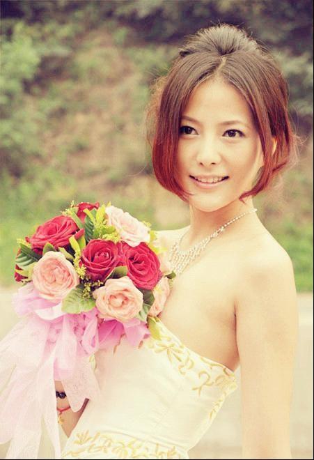 美图秀秀打造幸福的秋季婚片色彩