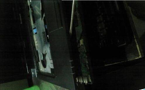 联想B460笔记本怎么拆机换风扇清灰?