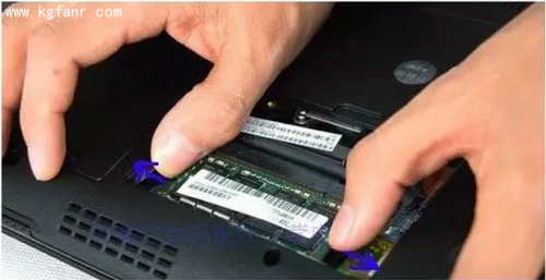 联想Y460.Y470更换内存条教程