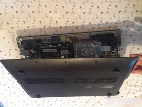 联想Z500笔记本电脑怎么拆机?联想Z500拆机图文教程