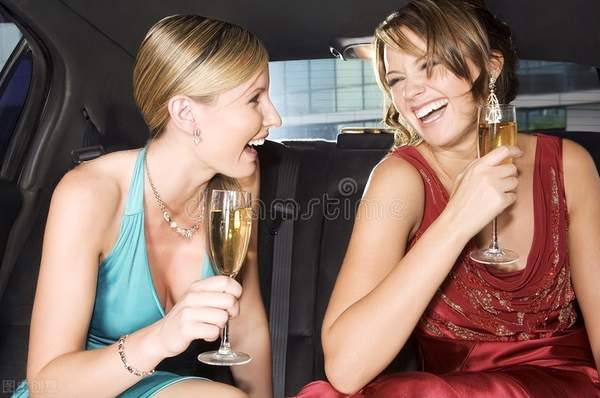 男人的私房钱平常应该会藏在哪里(男人一般藏私房钱藏在哪里)