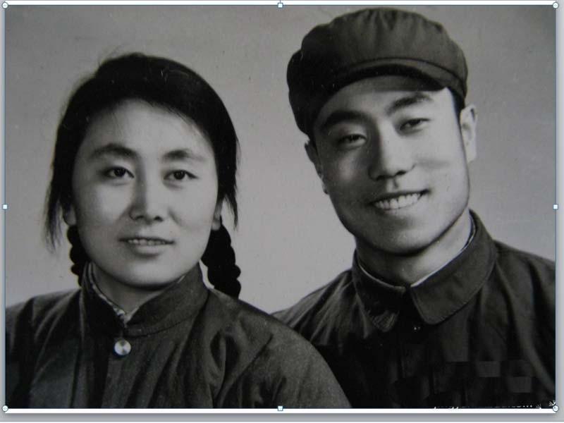 ppt怎么给图片制作滤镜效果?ppt绿色人物画像效果的制作方法