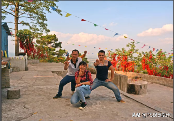 ps风景照片调色教程（照片灰蒙蒙的怎么调色）