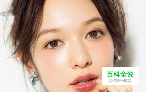 PS中如何更改美女唇色—快速选择工具的使用