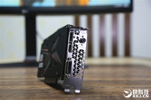 七彩虹GTX1050/1050Ti开箱图赏