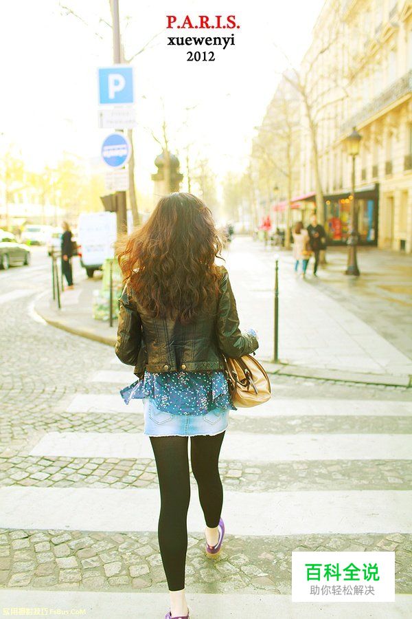 如何在旅行时为女友拍摄自然写真