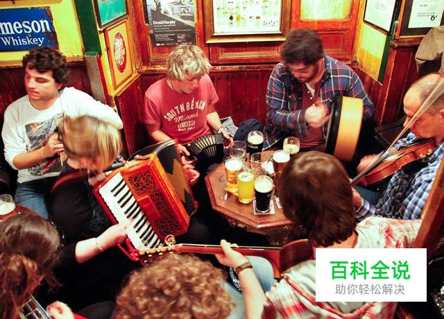 如何在弱光环境中拍摄运动物体