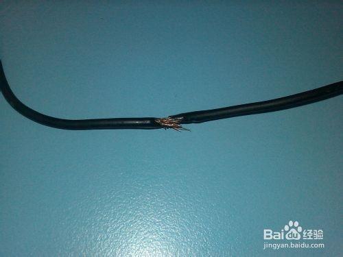 鼠标线裂了怎么办? 修复鼠标线表面破损的办法