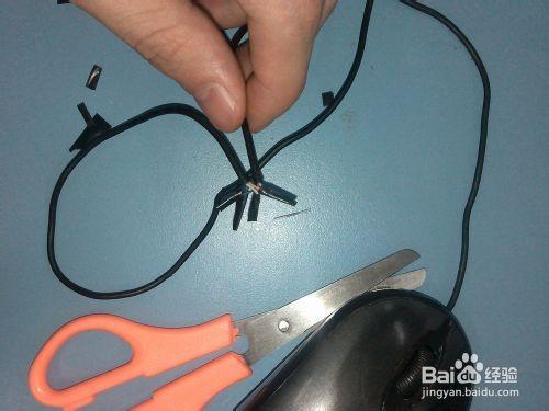 鼠标线裂了怎么办? 修复鼠标线表面破损的办法