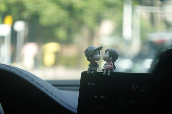 索尼黑卡怎么样(索尼黑卡系列对比)