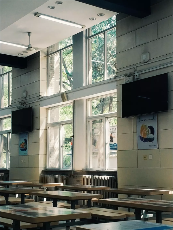 摄影技术与技巧（摄影入门基础知识教程）