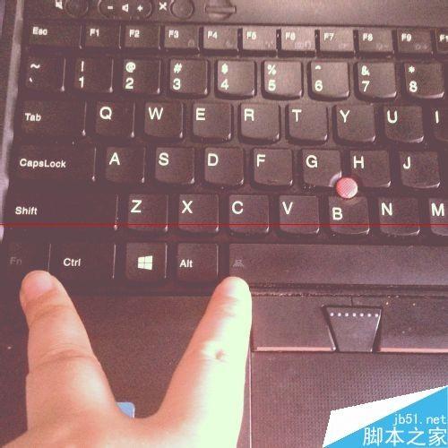 thinkpad笔记本摄像头灯一直亮该怎么关闭呢?