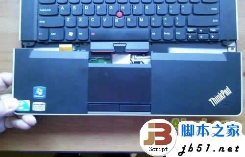 ThinkPad E40 笔记本详细拆机方法(图文教程)