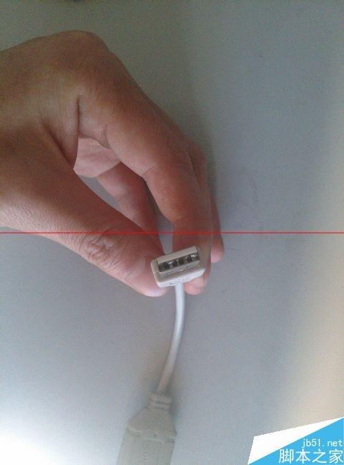 台式机pc键盘接口怎么在笔记本上使用?