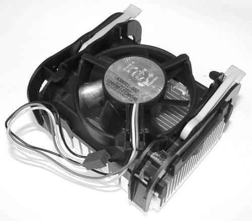 图文教程:安装P4散热器