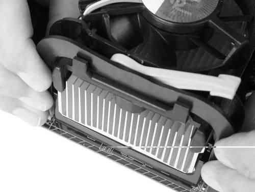 图文教程:安装P4散热器