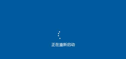 win10桌面图标位置经常变怎么办？