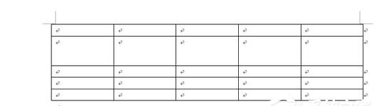 word里如何使插入的excel表格变大