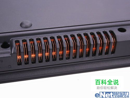 夏天时笔记本玩游戏温度很高最好的解决办法是？