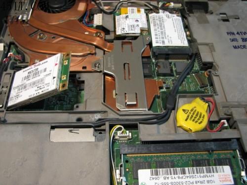 一步步教你在ThinkPad T60p笔记本上安装WWAN的图文方法