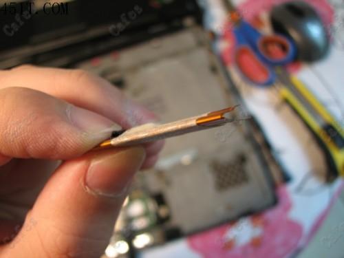 一步步教你在ThinkPad T60p笔记本上安装WWAN的图文方法