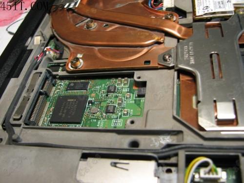 一步步教你在ThinkPad T60p笔记本上安装WWAN的图文方法